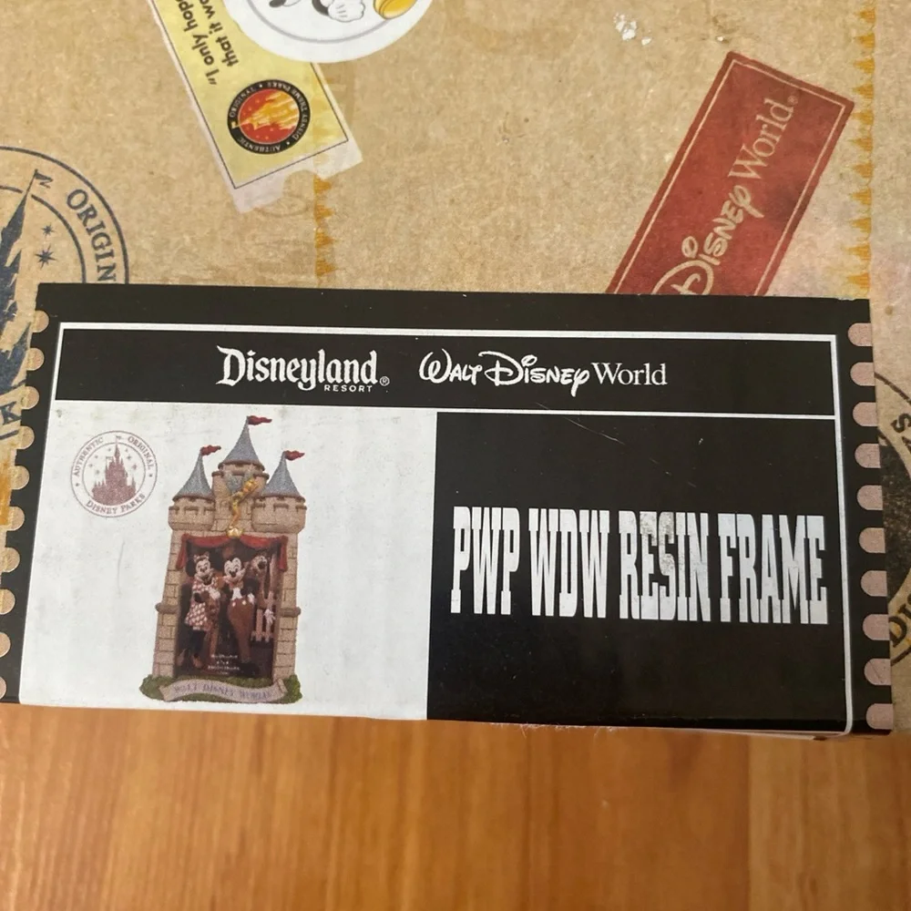 PWP WDW Disney Magic Theme Park Tinker Hell‎ Castle 4x6 Resin Picture Frame NEW